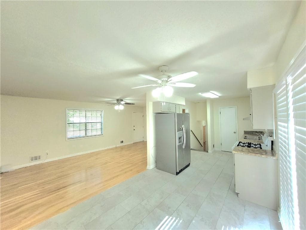 4 bedroom, 2 bathroom, 1,540 sq ft single family residence for rent at 2716 Aruba Drive, Powder Springs, GA 30127 for $2,000 a month — photo 8