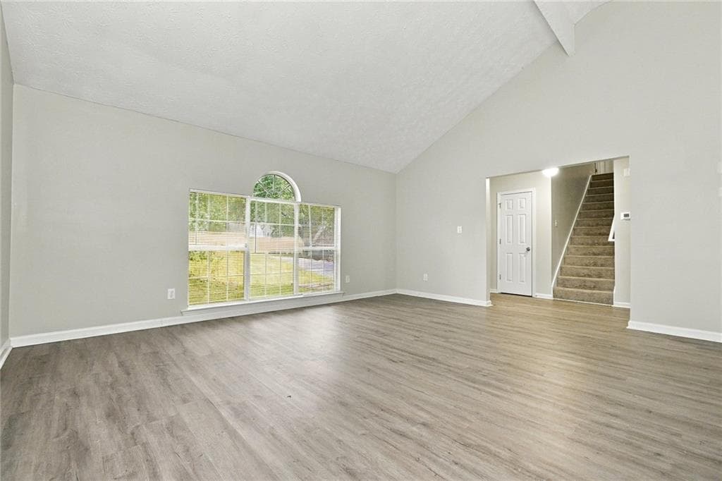 3 bedroom, 3 bathroom, 2,084 sq ft single family residence for rent at 2079 Sugar Creek Falls Court, Atlanta, GA 30316 for $2,135 a month — photo 4