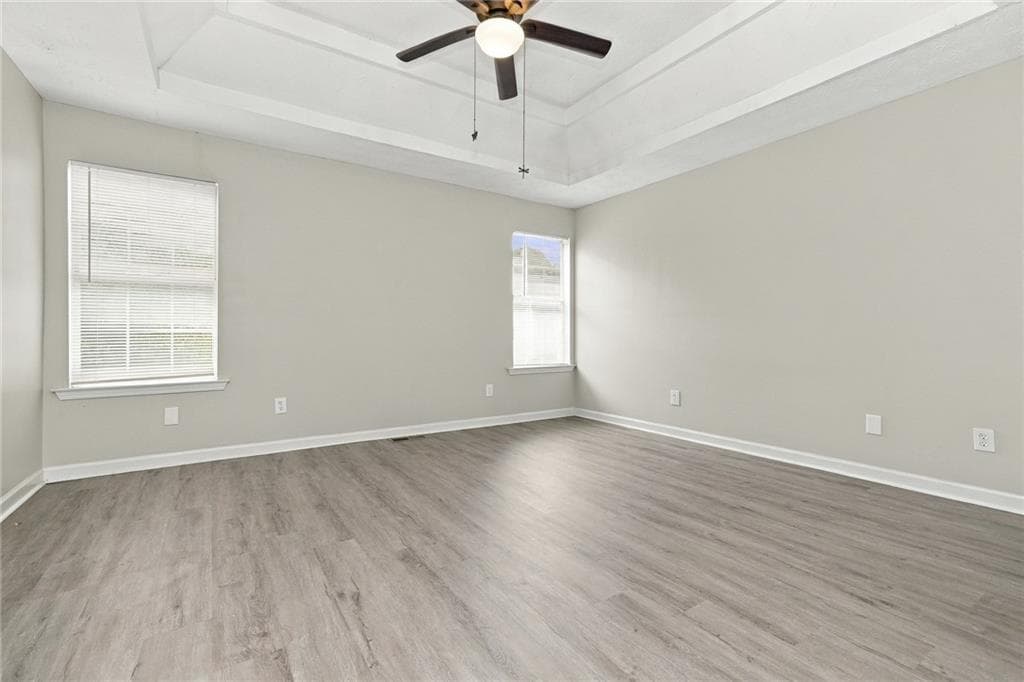 3 bedroom, 3 bathroom, 2,084 sq ft single family residence for rent at 2079 Sugar Creek Falls Court, Atlanta, GA 30316 for $2,135 a month — photo 7