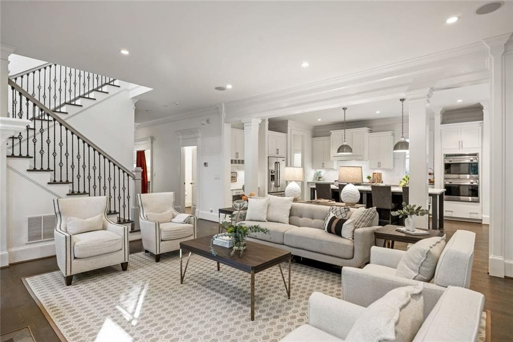 5 bedroom, 6 bathroom, 5,292 sq ft single family residence for sale at 1760 Coventry Place, Decatur, GA 30030 — photo 7