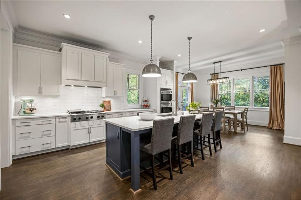 5 bedroom, 6 bathroom, 5,292 sq ft single family residence for sale at 1760 Coventry Place, Decatur, GA 30030 — photo 10