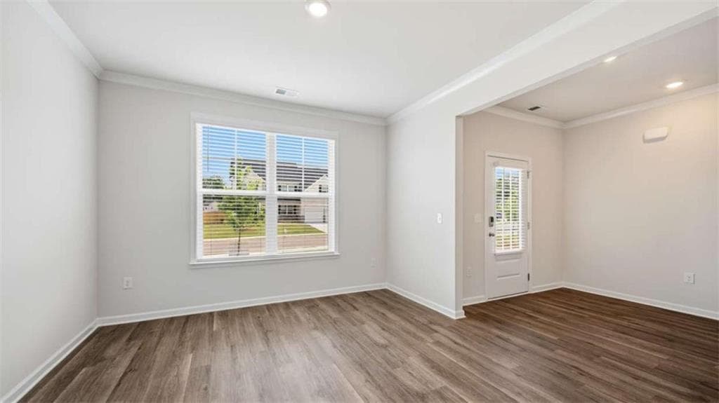5 bedroom, 3 bathroom single family residence for sale at 3048 Champions Way, Loganville, GA 30052 — photo 5