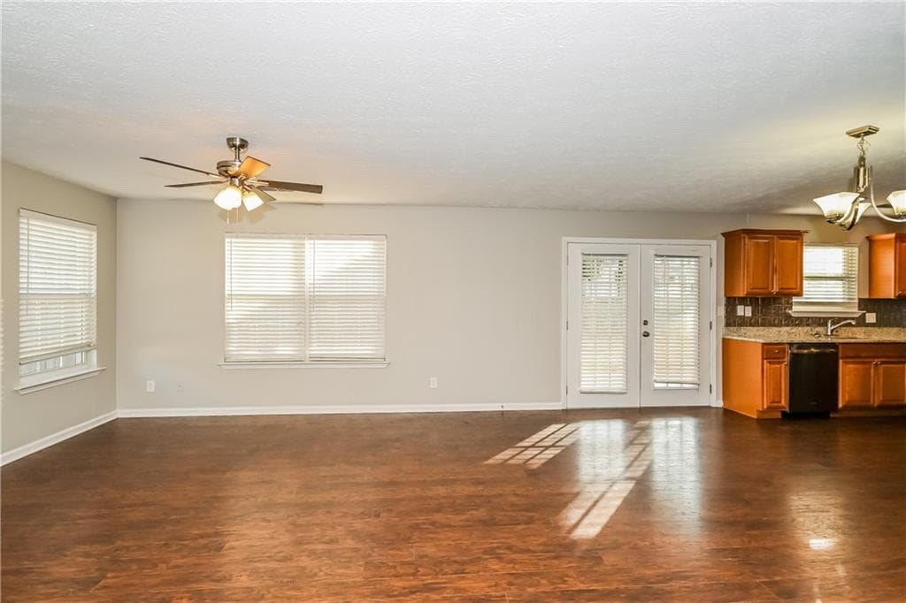 3 bedroom, 3 bathroom, 1,408 sq ft single family residence for rent at 234 Carrington Way, Canton, GA 30115 for $2,245 a month — photo 5