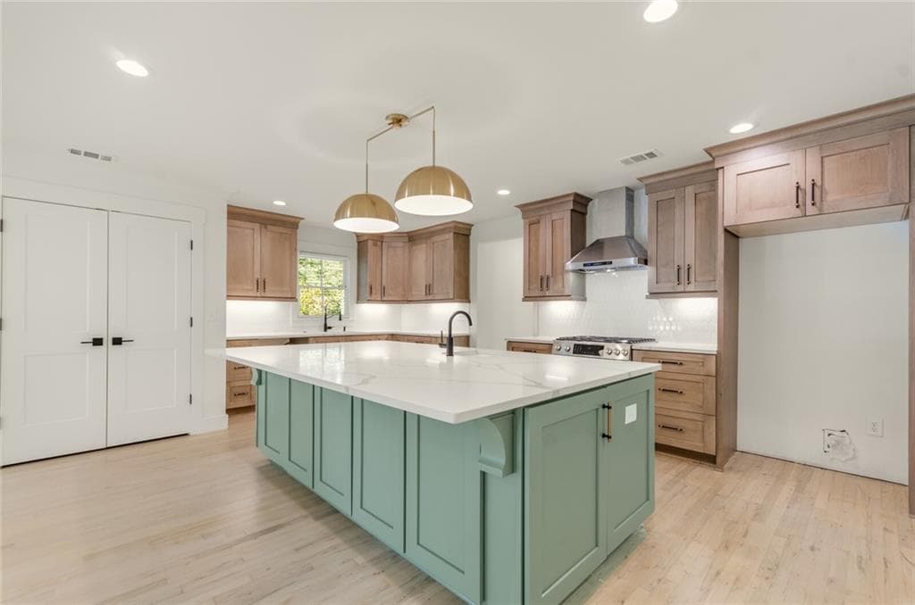 3 bedroom, 3 bathroom, 1,900 sq ft single family residence for rent at 970 Pinedale Drive, Smyrna, GA 30080 for $3,400 a month — photo 6