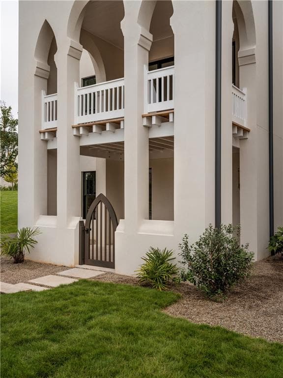 6 bedroom, 6 bathroom, 4,308 sq ft single family residence for sale at 180 5th Street, Fayetteville, GA 30214 — photo 6