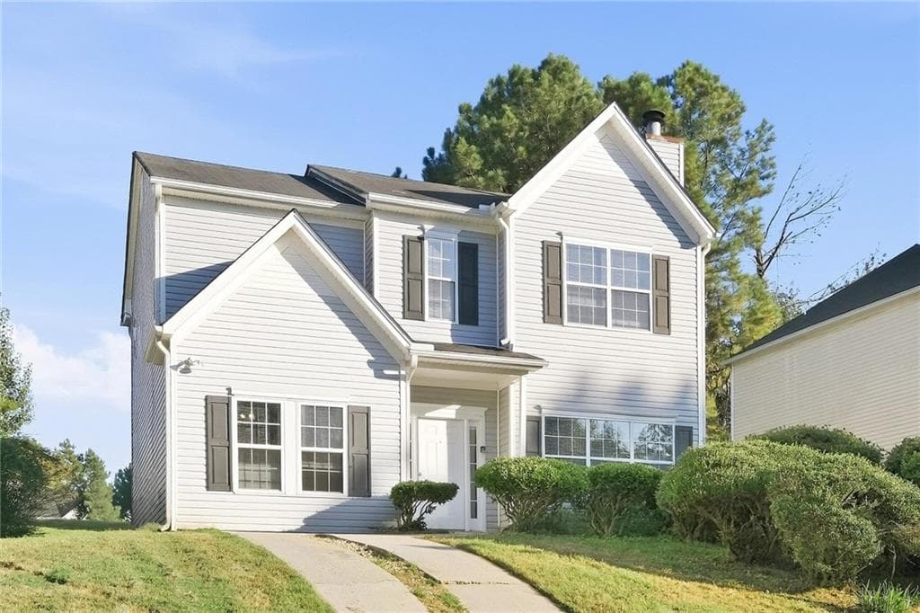 3 bedroom, 3 bathroom, 2,088 sq ft single family residence for rent at 4502 Swan Trace, Atlanta, GA 30349 for $1,915 a month — photo 2