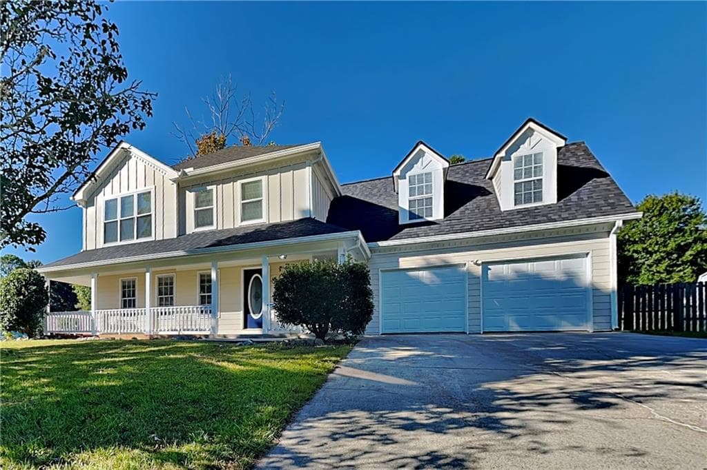 3 bedroom, 3 bathroom, 2,232 sq ft single family residence for rent at 737 Wilkes Drive, Loganville, GA 30052 for $2,350 a month — photo 1 of 20
