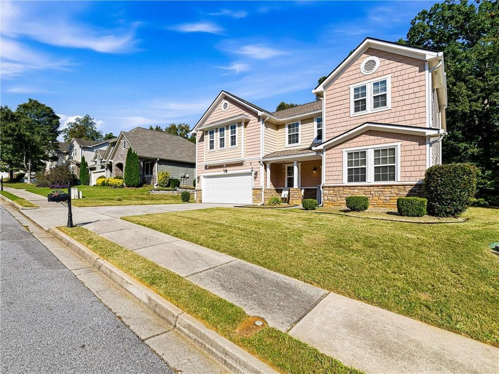 4 bedroom, 3 bathroom, 2,297 sq ft single family residence for sale at 6107 Chastain Way, Fairburn, GA 30213 — photo 3