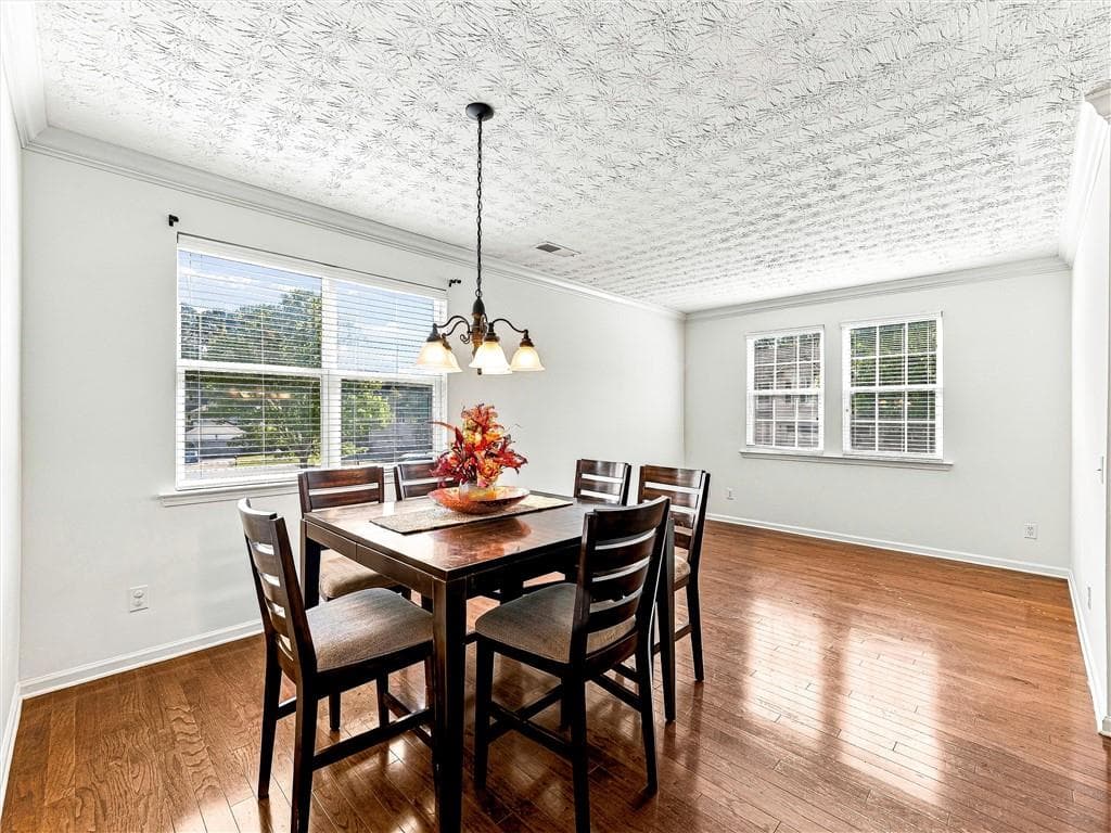 4 bedroom, 3 bathroom, 2,297 sq ft single family residence for sale at 6107 Chastain Way, Fairburn, GA 30213 — photo 9