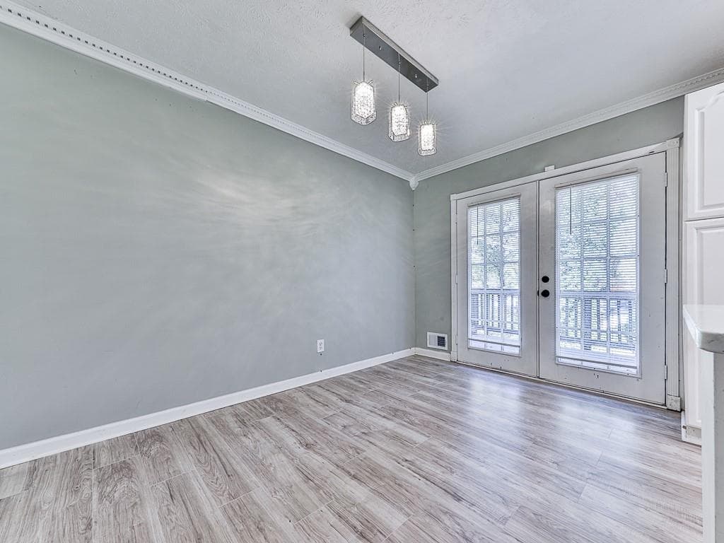 4 bedroom, 3 bathroom, 2,382 sq ft single family residence for sale at 6266 Auburn Drive, Riverdale, GA 30296 — photo 10