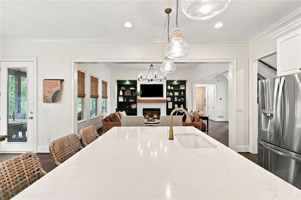 5 bedroom, 5 bathroom, 5,172 sq ft single family residence for sale at 705 Park Haven Lane, Canton, GA 30115 — photo 10