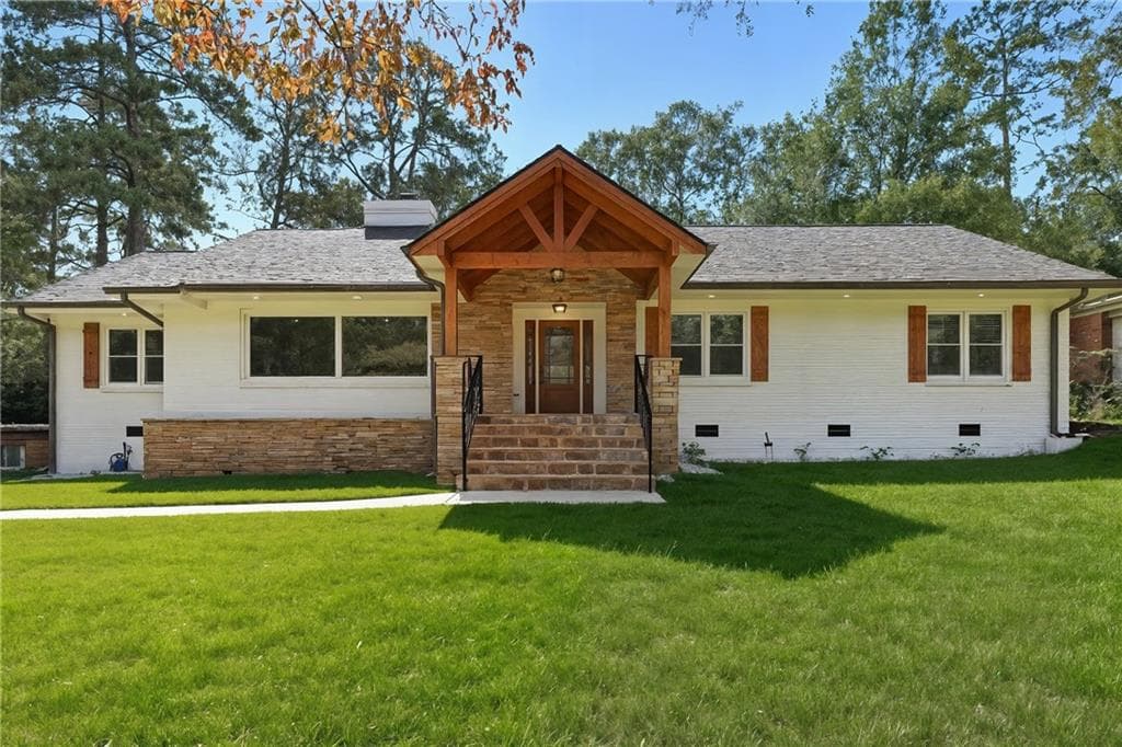 3 bedroom, 2 bathroom, 2,217 sq ft single family residence for rent at 2304 Rugby Lane, College Park, GA 30337 for $3,000 a month — photo 9