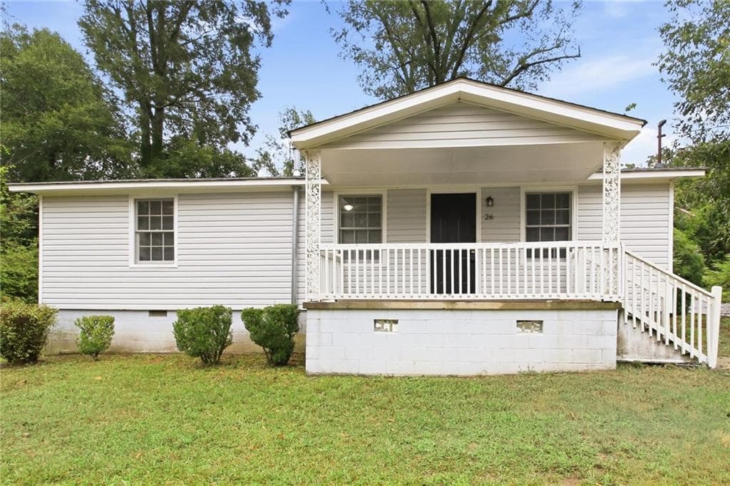 3 bedroom, 1 bathroom, 1,008 sq ft single family residence for rent at 26 Hardaway Street, Newnan, GA 30263 for $1,605 a month