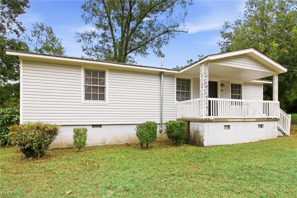 3 bedroom, 1 bathroom, 1,008 sq ft single family residence for rent at 26 Hardaway Street, Newnan, GA 30263 for $1,605 a month — photo 2
