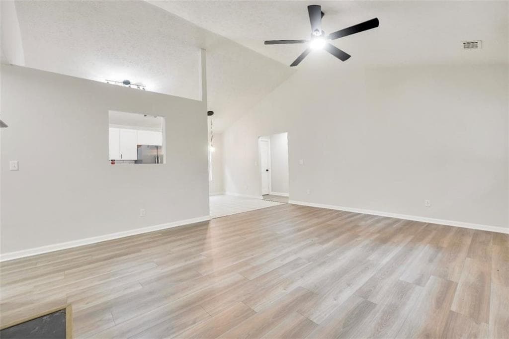 3 bedroom, 2 bathroom, 1,323 sq ft single family residence for sale at 431 Turner Drive, Mcdonough, GA 30252 — photo 7