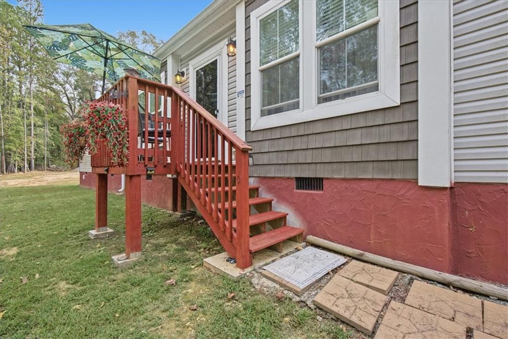 4 bedroom, 2 bathroom, 2,280 sq ft single family residence for sale at 63 Hardin Bridge Road, Kingston, GA 30145 — photo 4
