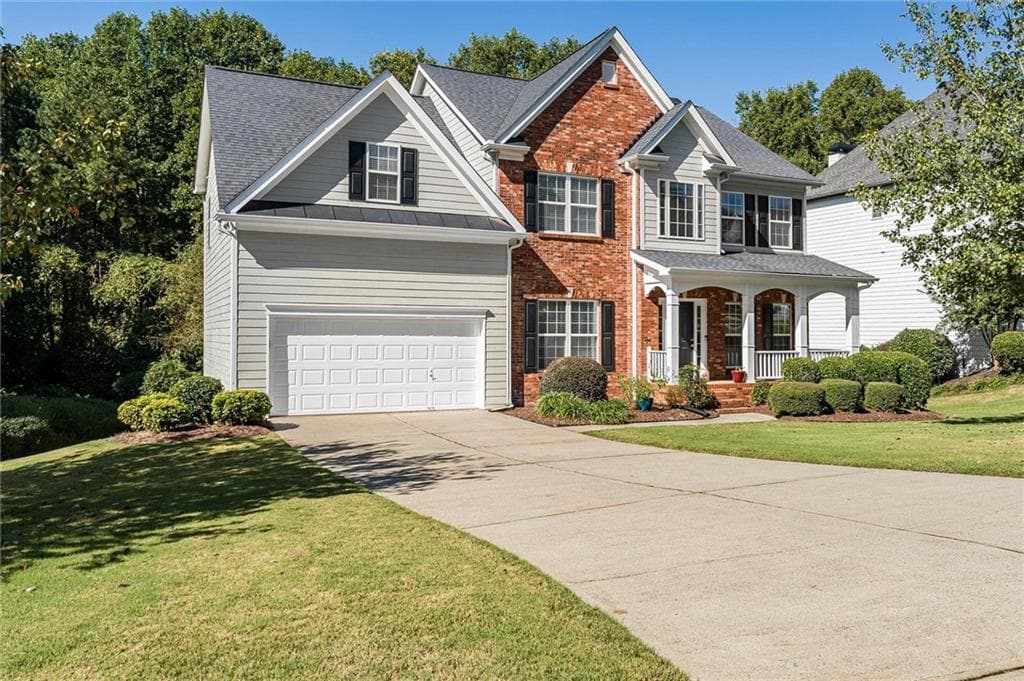 4 bedroom, 4 bathroom, 3,662 sq ft single family residence for sale at 4554 Austin Hills Drive, Suwanee, GA 30024 — photo 2