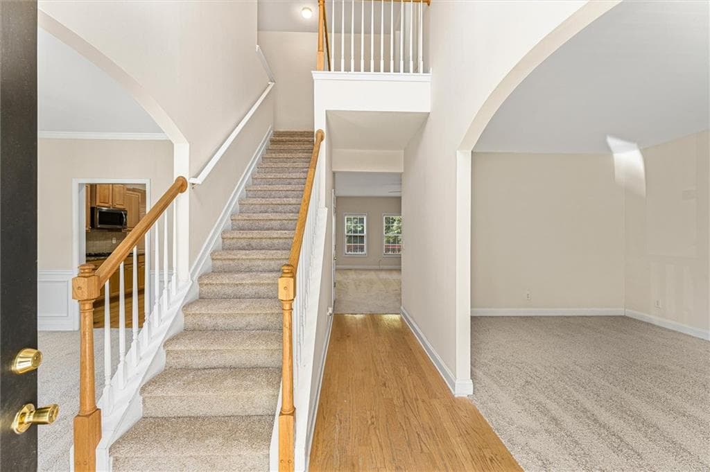 4 bedroom, 4 bathroom, 3,662 sq ft single family residence for sale at 4554 Austin Hills Drive, Suwanee, GA 30024 — photo 3