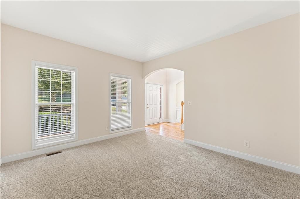 4 bedroom, 4 bathroom, 3,662 sq ft single family residence for sale at 4554 Austin Hills Drive, Suwanee, GA 30024 — photo 4