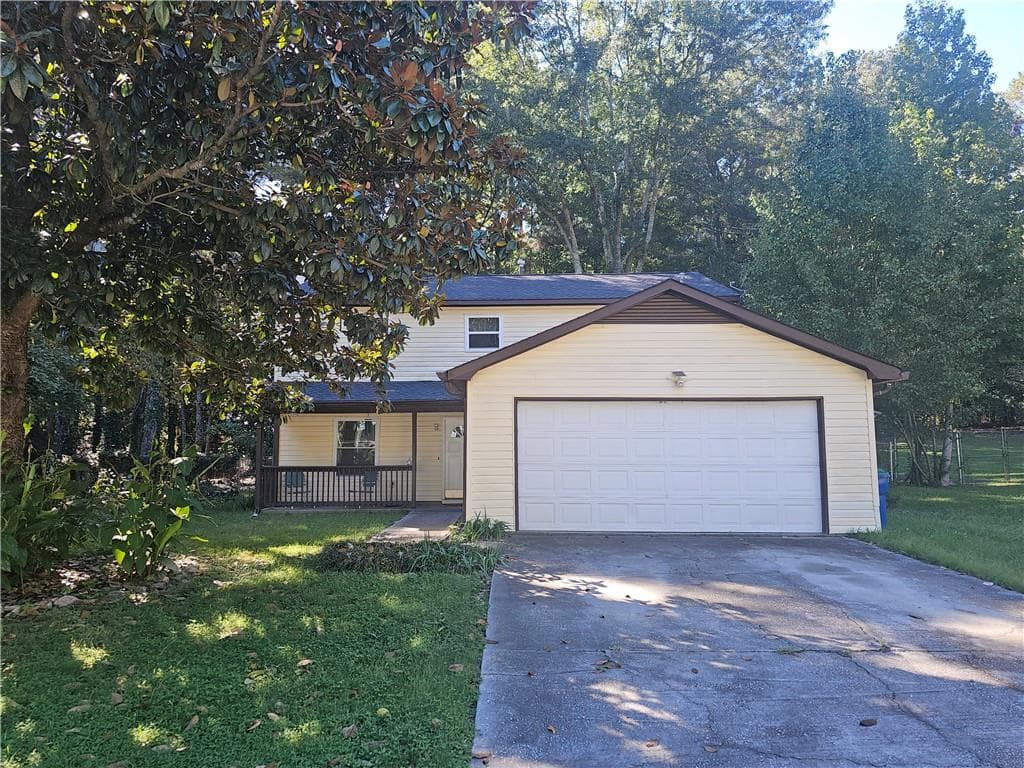 4 bedroom, 3 bathroom, 1,950 sq ft single family residence for rent at 6255 Beaver Creek Trail, Atlanta, GA 30349 for $2,550 a month