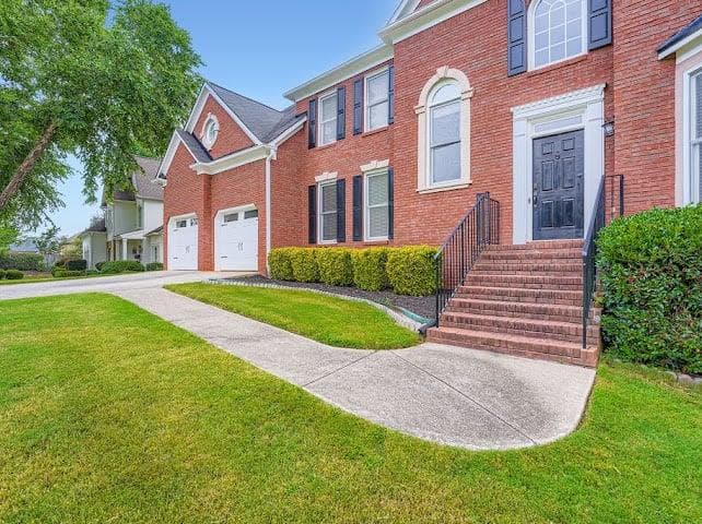 5 bedroom, 4 bathroom, 4,037 sq ft single family residence for rent at 2478 Saluda Drive, Acworth, GA 30101 for $3,500 a month — photo 2