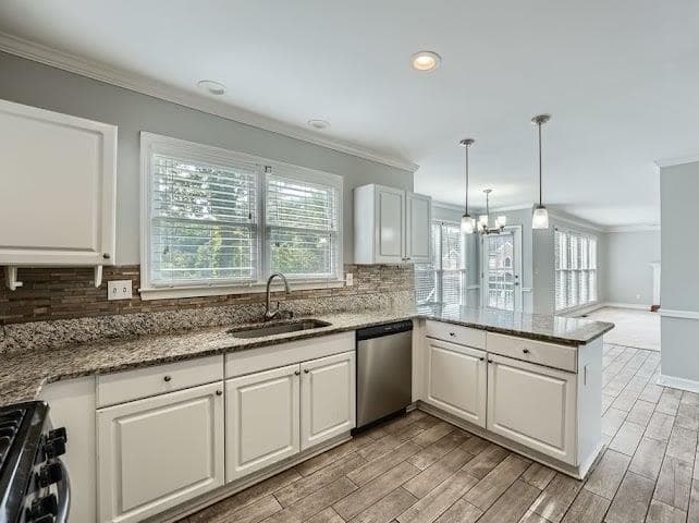 5 bedroom, 4 bathroom, 4,037 sq ft single family residence for rent at 2478 Saluda Drive, Acworth, GA 30101 for $3,500 a month — photo 8