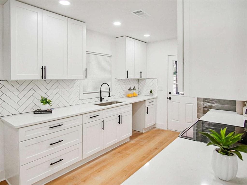 3 bedroom, 2 bathroom, 1,300 sq ft single family residence for sale at 2246 Bonnybrook Way, Atlanta, GA 30311 — photo 8
