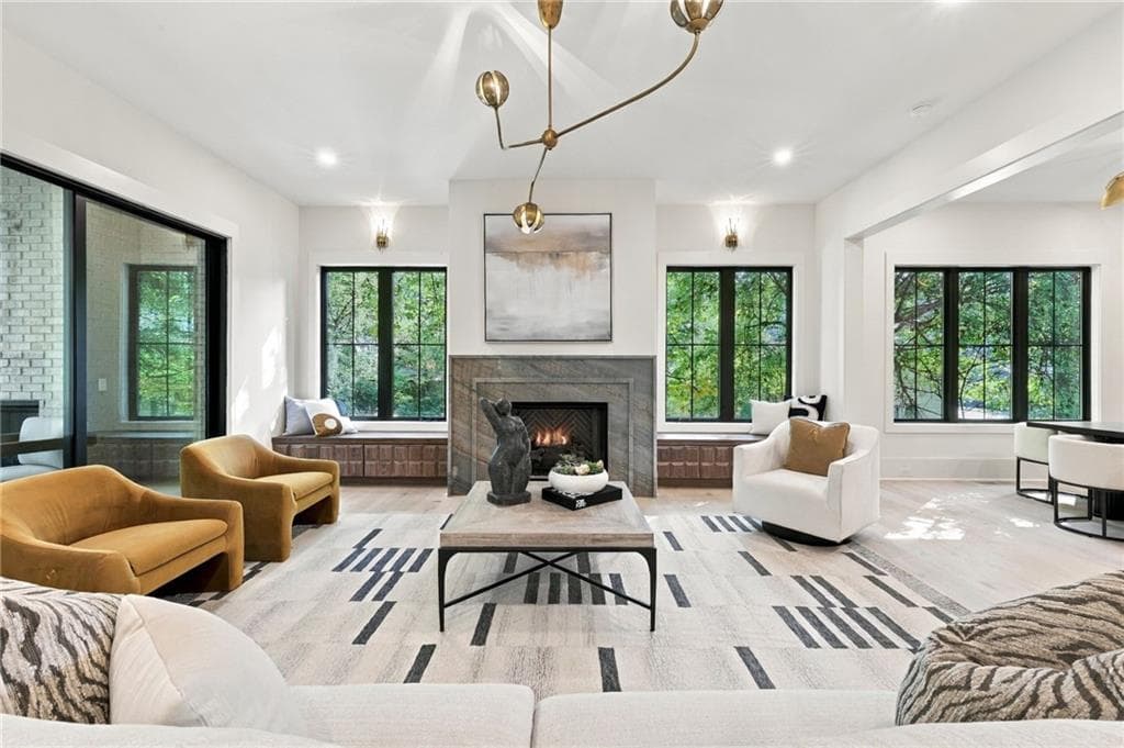 5 bedroom, 6 bathroom, 4,205 sq ft single family residence for sale at 1500 Bates Court, Brookhaven, GA 30319 — photo 8