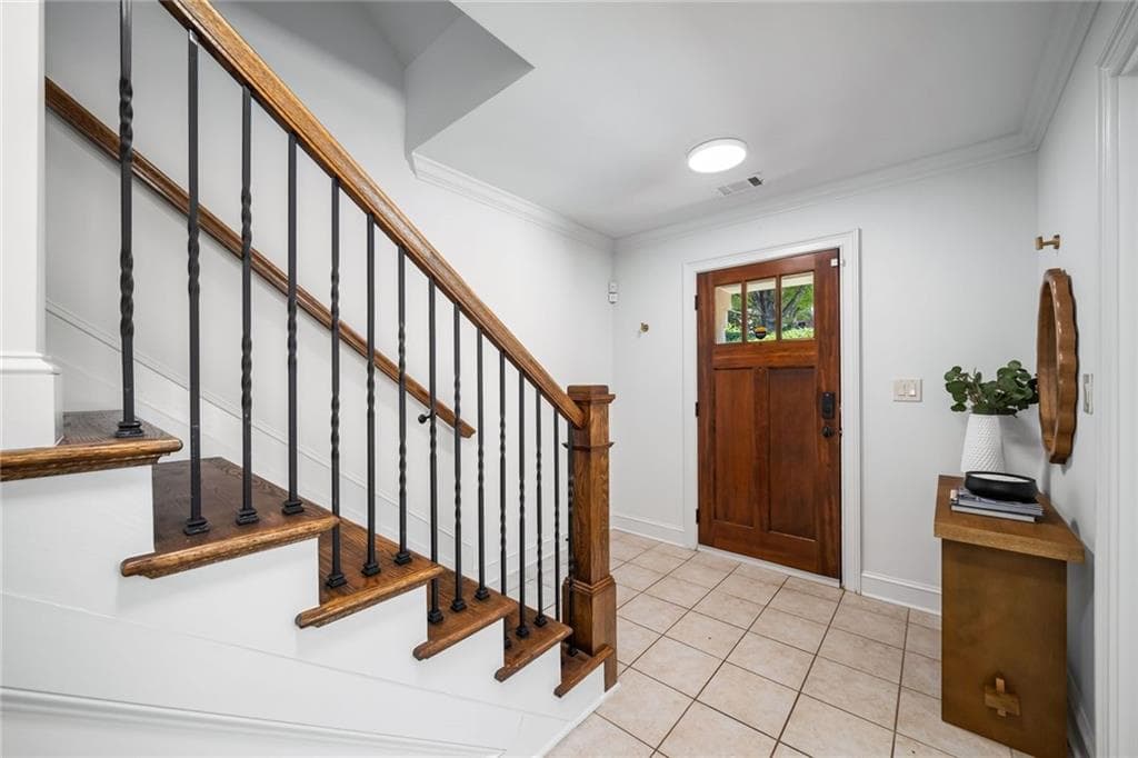 3 bedroom, 4 bathroom, 2,352 sq ft townhouse for sale at 1850 Preserve Way, Atlanta, GA 30341 — photo 6