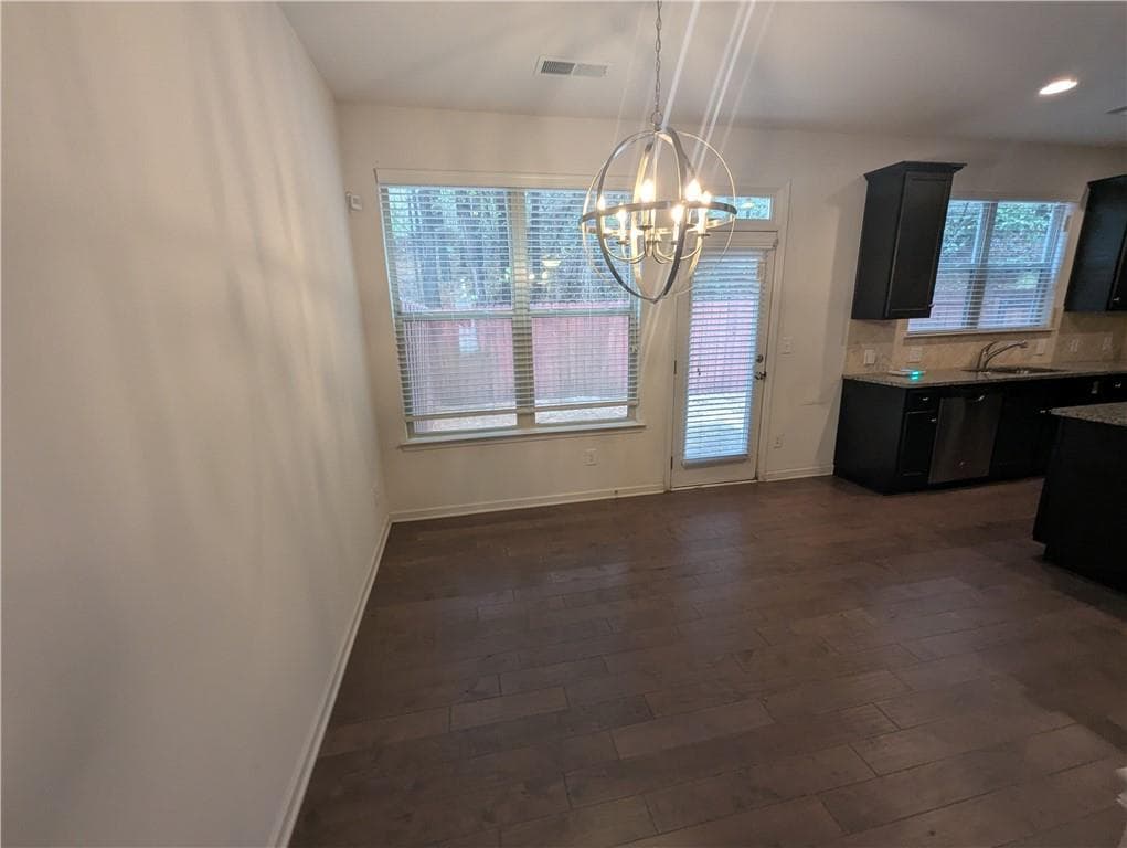3 bedroom, 3 bathroom, 1,944 sq ft townhouse for rent at 5667 Radford Loop, Fairburn, GA 30213 for $2,400 a month — photo 4
