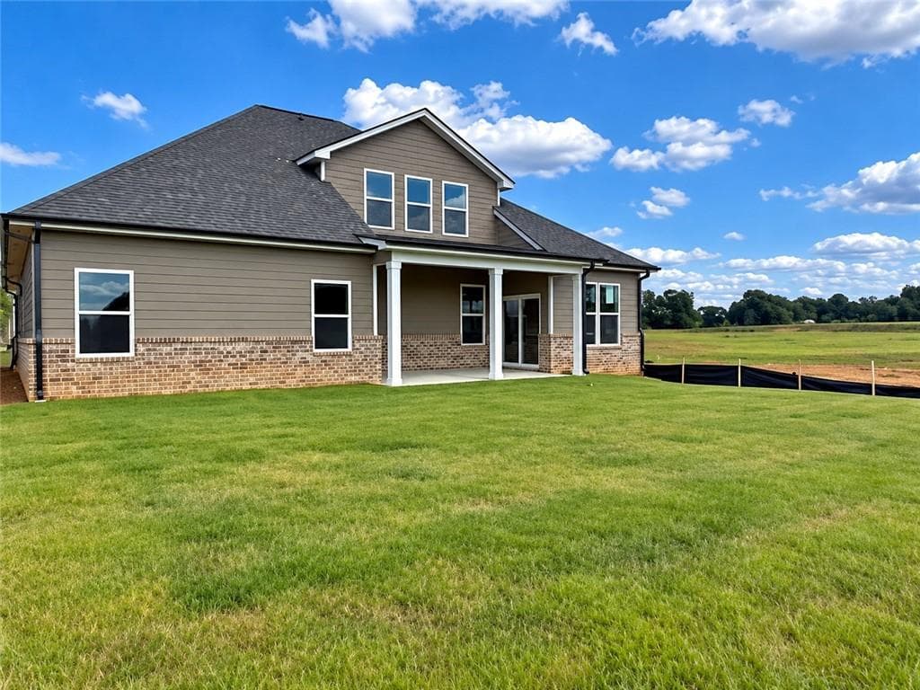 4 bedroom, 3 bathroom, 2,347 sq ft single family residence for rent at 35 Piney Grove Court, Auburn, GA 30011 for $3,100 a month — photo 2