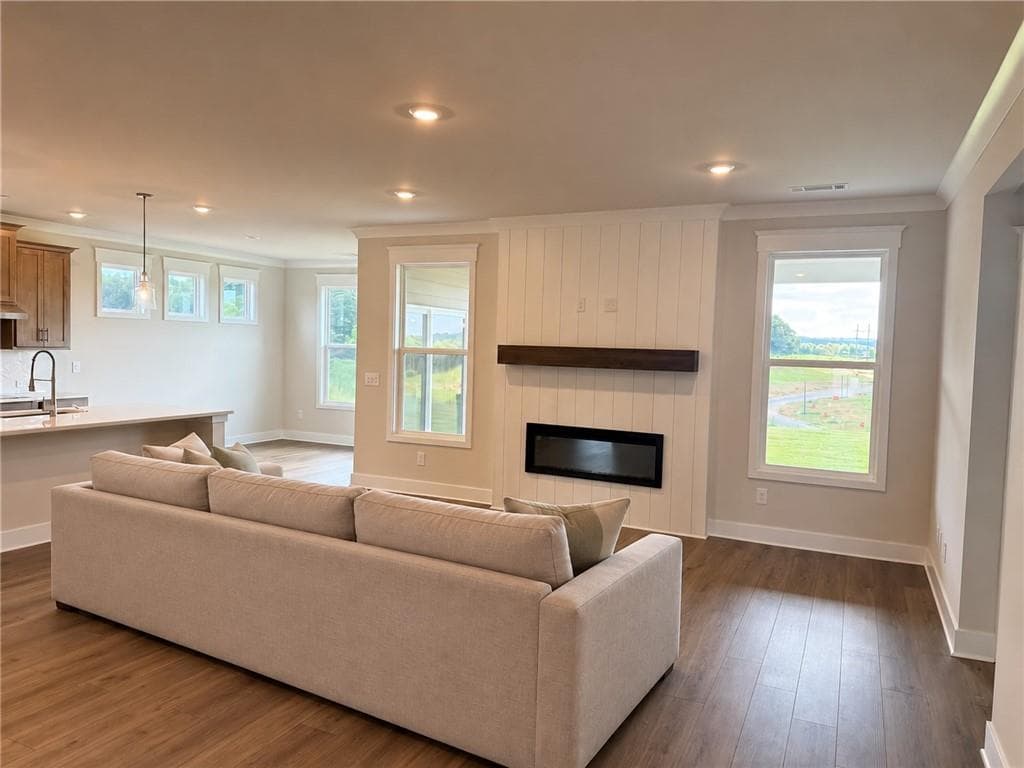 4 bedroom, 3 bathroom, 2,347 sq ft single family residence for rent at 35 Piney Grove Court, Auburn, GA 30011 for $3,100 a month — photo 8