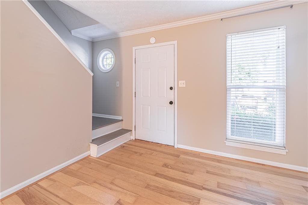 2 bedroom, 3 bathroom, 1,242 sq ft townhouse for rent at 3235 Cape Circle, Alpharetta, GA 30009 for $2,150 a month — photo 5