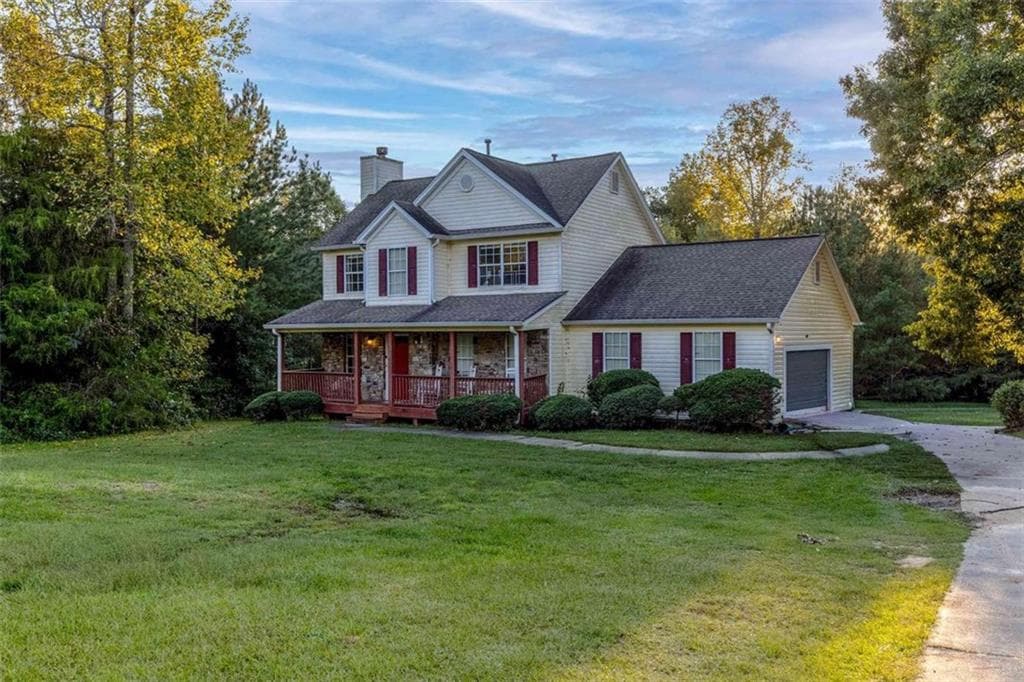 3 bedroom, 3 bathroom, 1,825 sq ft single family residence for sale at 3850 N Sharon Church Road, Loganville, GA 30052 — photo 1 of 25