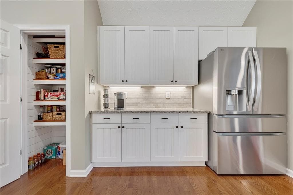 5 bedroom, 3 bathroom, 2,878 sq ft single family residence for sale at 253 Old Tassel Court, Woodstock, GA 30189 — photo 9