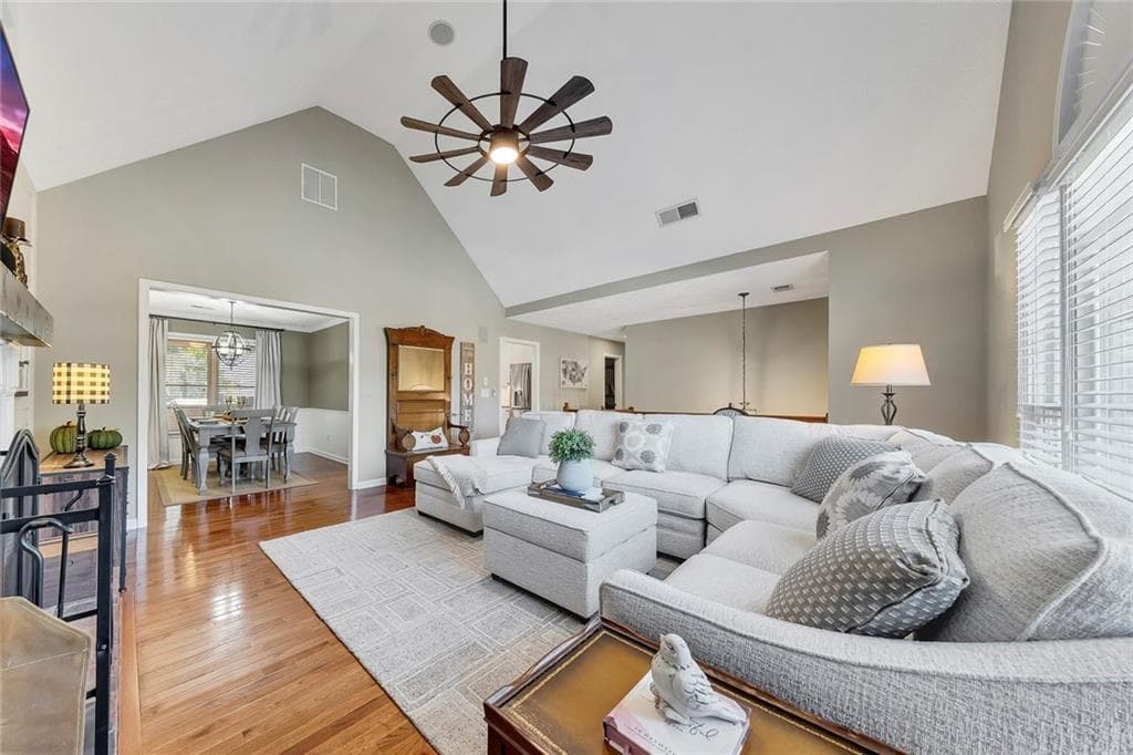 5 bedroom, 3 bathroom, 2,878 sq ft single family residence for sale at 253 Old Tassel Court, Woodstock, GA 30189 — photo 6