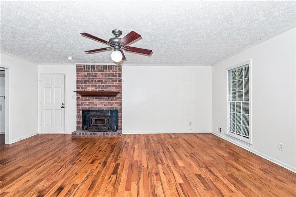 3 bedroom, 3 bathroom, 2,244 sq ft single family residence for rent at 594 Banks Road, Fayetteville, GA 30214 for $2,040 a month — photo 5
