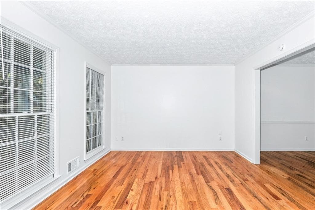 3 bedroom, 3 bathroom, 2,244 sq ft single family residence for rent at 594 Banks Road, Fayetteville, GA 30214 for $2,040 a month — photo 6