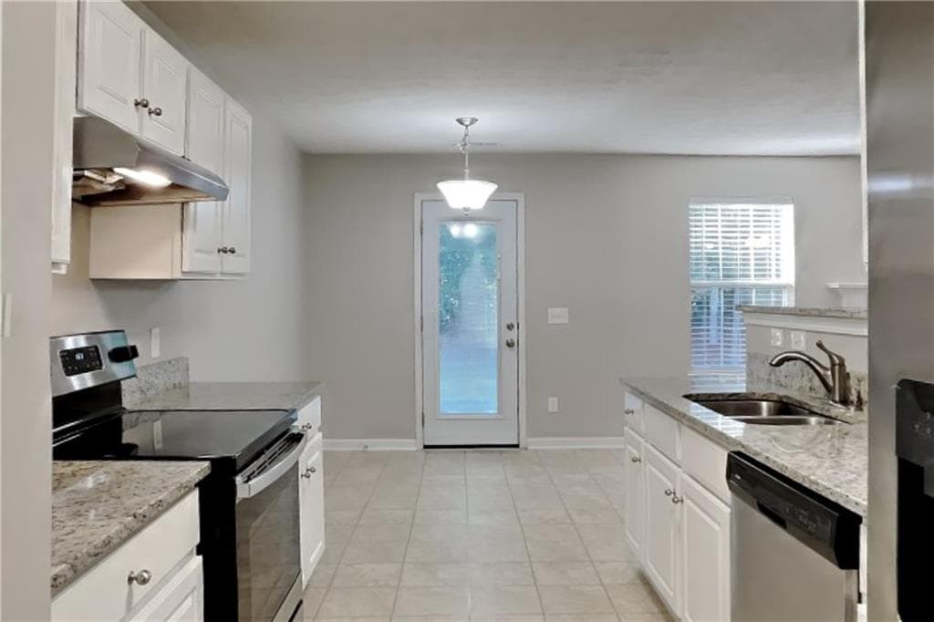 3 bedroom, 2 bathroom, 1,867 sq ft single family residence for rent at 4135 Bradford Walk Trail, Buford, GA 30519 for $2,225 a month — photo 5