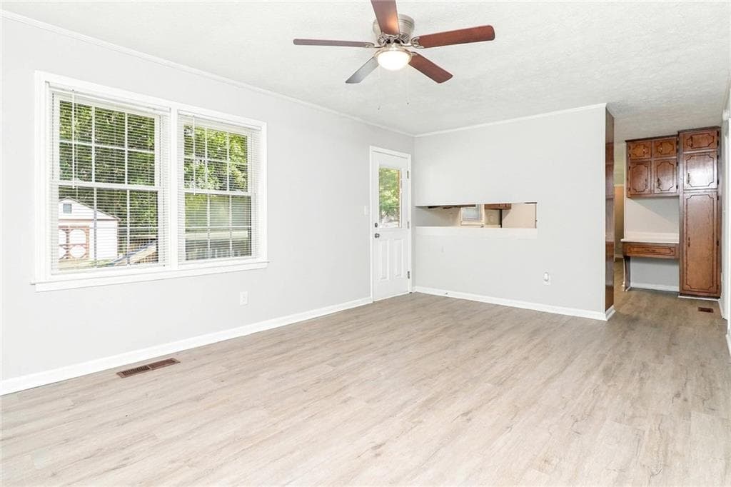 3 bedroom, 2 bathroom, 1,939 sq ft single family residence for rent at 5639 Stewart Mill Road, Douglasville, GA 30135 for $1,935 a month — photo 8