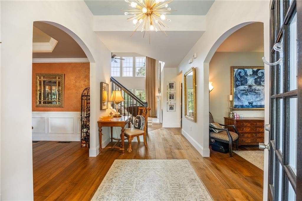 6 bedroom, 4 bathroom, 4,110 sq ft single family residence for sale at 258 Downing Street, Hoschton, GA 30548 — photo 7