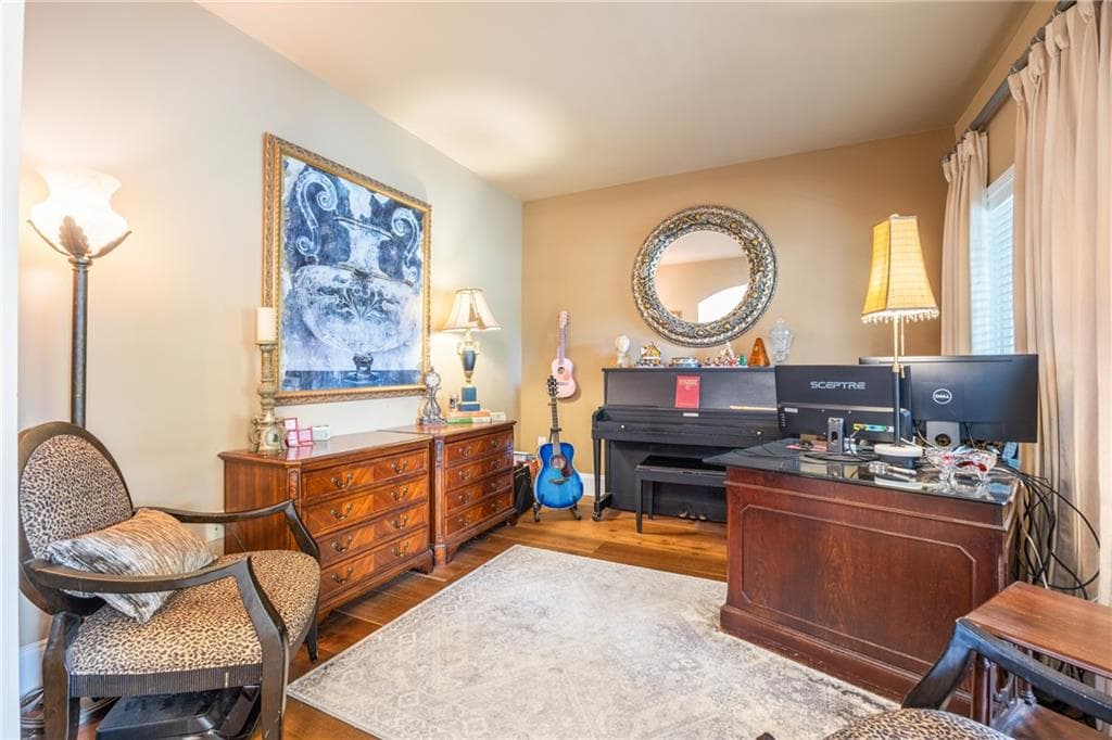 6 bedroom, 4 bathroom, 4,110 sq ft single family residence for sale at 258 Downing Street, Hoschton, GA 30548 — photo 8