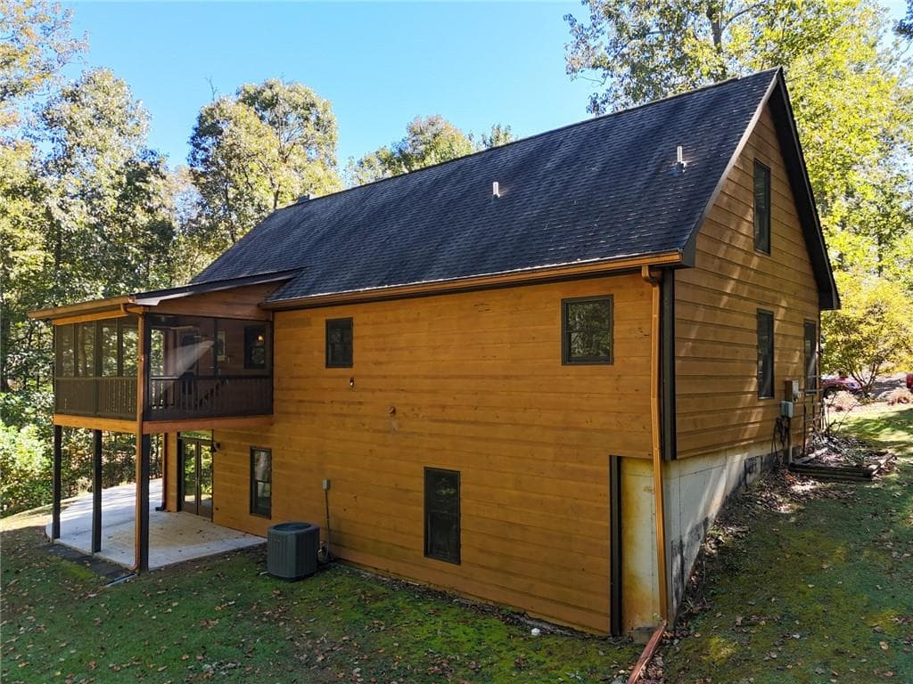 3 bedroom, 3 bathroom, 1,890 sq ft single family residence for sale at 504 Noelle Lane, Dahlonega, GA 30533 — photo 10