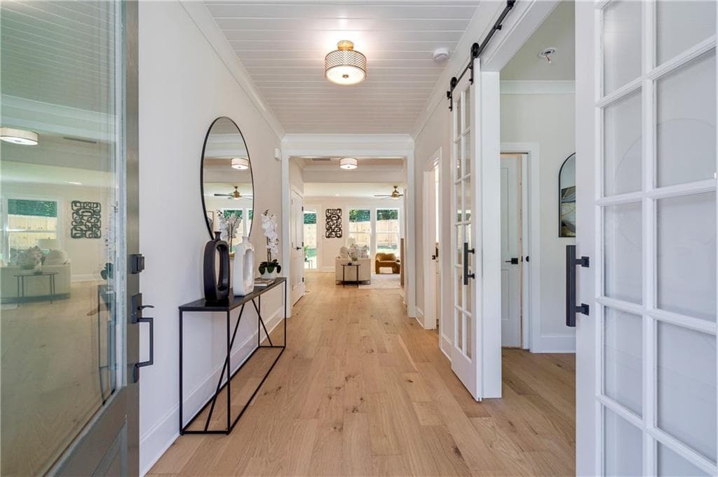 5 bedroom, 4 bathroom, 2,830 sq ft single family residence for sale at 1715 Eastside Parc Street, Atlanta, GA 30316 — photo 6