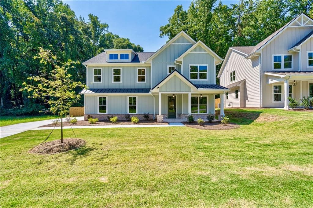 5 bedroom, 4 bathroom, 2,830 sq ft single family residence for sale at 1715 Eastside Parc Street, Atlanta, GA 30316 — photo 2