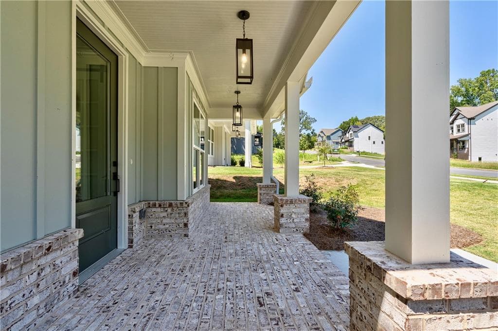 5 bedroom, 4 bathroom, 2,830 sq ft single family residence for sale at 1715 Eastside Parc Street, Atlanta, GA 30316 — photo 4