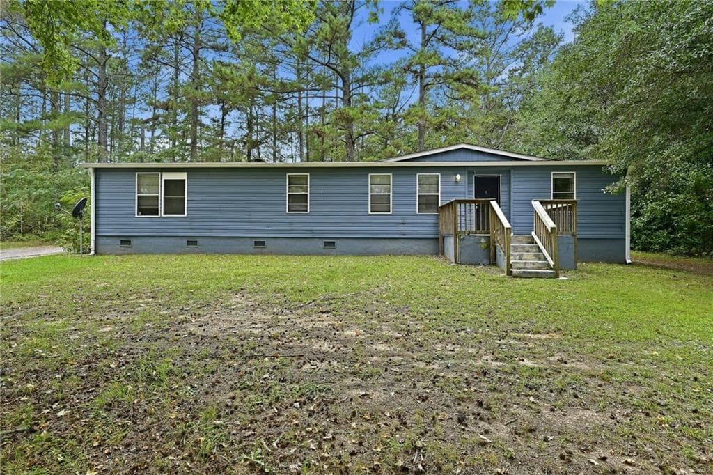 3 bedroom, 2 bathroom, 1,380 sq ft single family residence for rent at 4711 Cook Road, Stockbridge, GA 30281 for $1,540 a month — photo 1 of 16