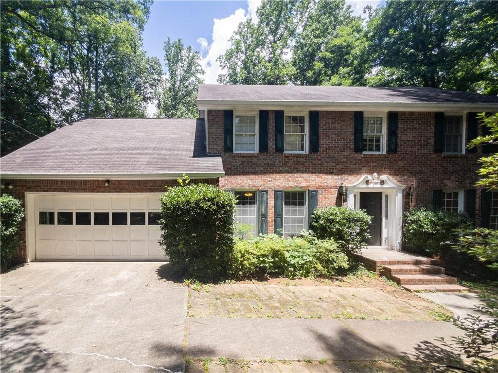 4 bedroom, 3 bathroom, 2,779 sq ft single family residence for rent at 965 Millbrook Court, Tucker, GA 30084 for $2,600 a month — photo 2