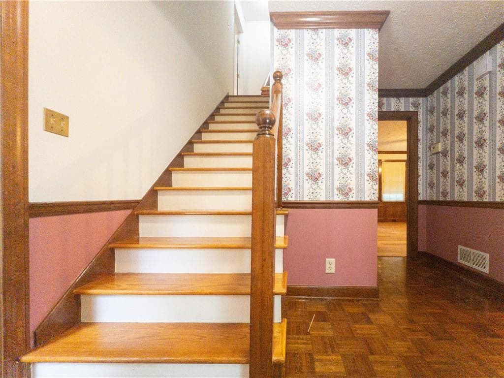 4 bedroom, 3 bathroom, 2,779 sq ft single family residence for rent at 965 Millbrook Court, Tucker, GA 30084 for $2,600 a month — photo 4