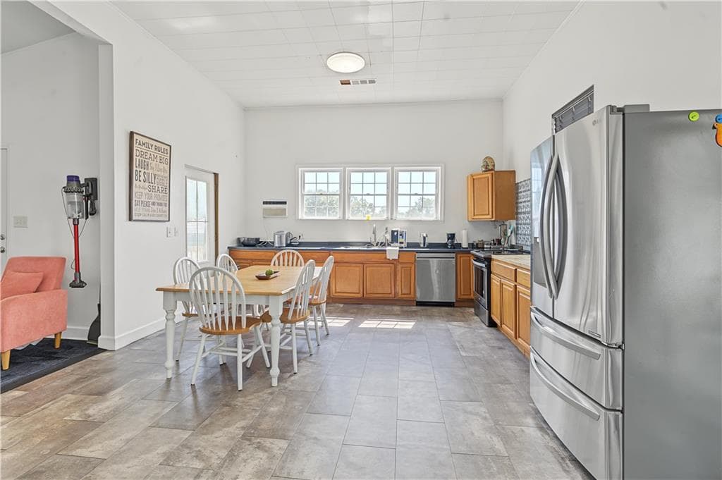 3 bedroom, 2 bathroom, 1,535 sq ft single family residence for sale at 4230 Gauntt Road, Covington, GA 30014 — photo 10